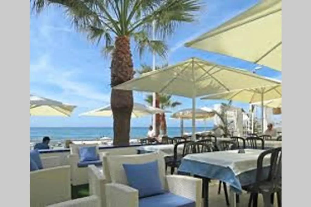 ACAPULCO PLAYA -Nerja Apartman